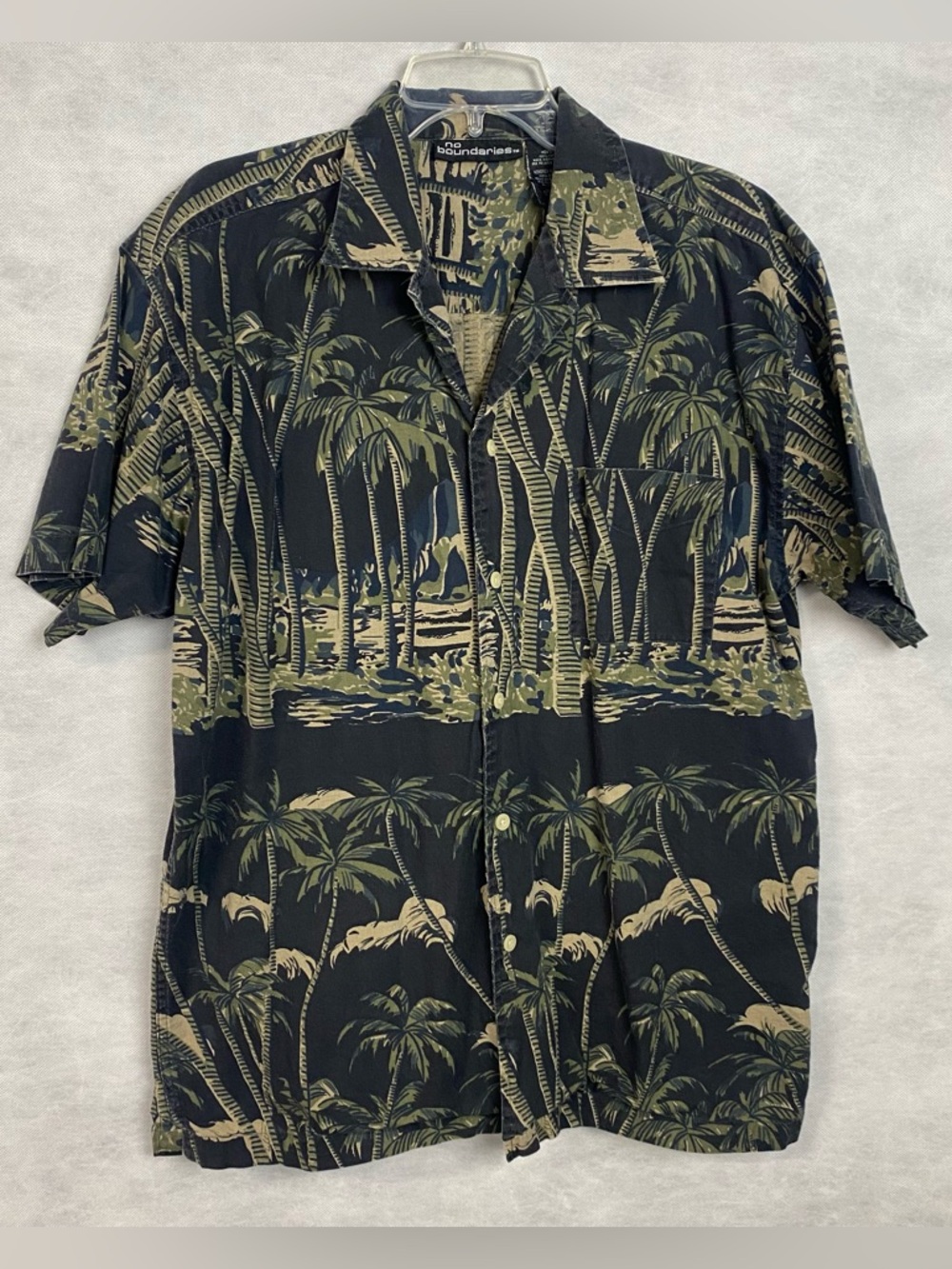 Vintage No Boundaries Hawaiian Shirt Men’s Large Black Beige Tropical Palm Tree